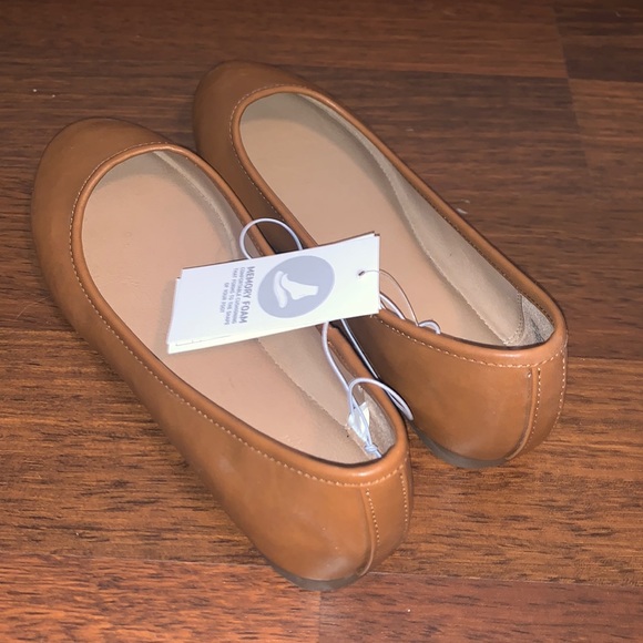 Universal Thread Ballet Shoes - Picture 2 of 4